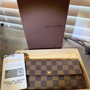 Louis Vuitton Sarah Wallet CA3088 8x4 Excellent Cond Brown w/ Box & Dust Bag